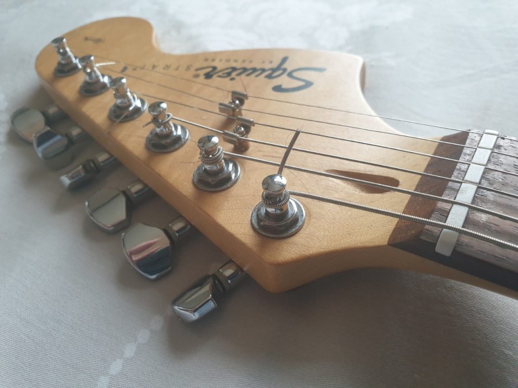 Falling in love with the Stratocaster (again) - The Blogging Musician @ adamharkus.com